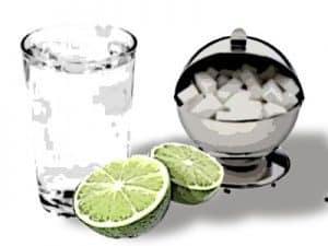 Agujetas y agua con azúcar