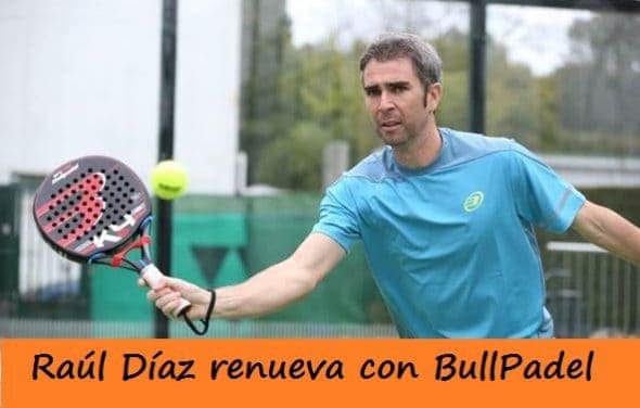 Raúl Díaz con la Pala BULLPADEL K4 Pro