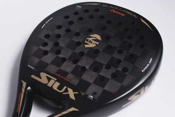 Shinkan Tumba Nominal Pala SIUX Black Carbon Luxury, la última joya de la colección Siux |  PadelStar