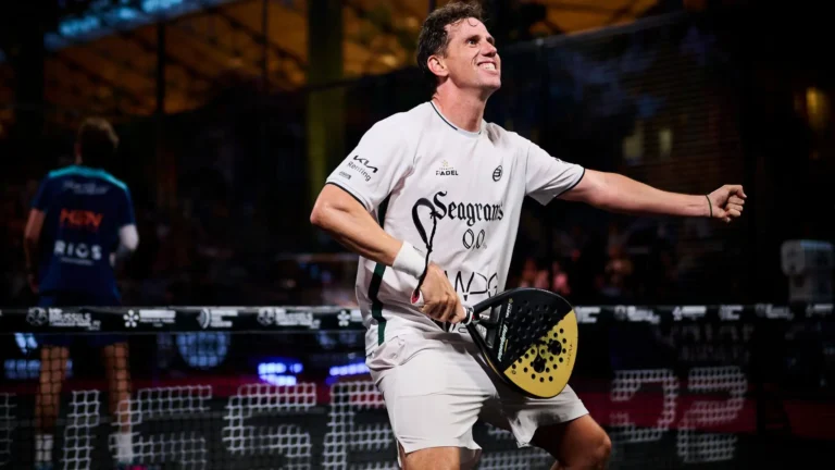 BULLPADEL HACK 04 2025 – La pala de Paquito Navarro revisada al detalle.