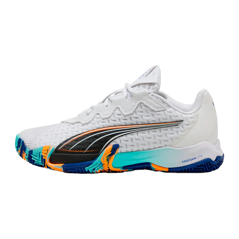 Zapatillas de padel Puma Nova Elite 2025: Las zapatillas de Momo González.