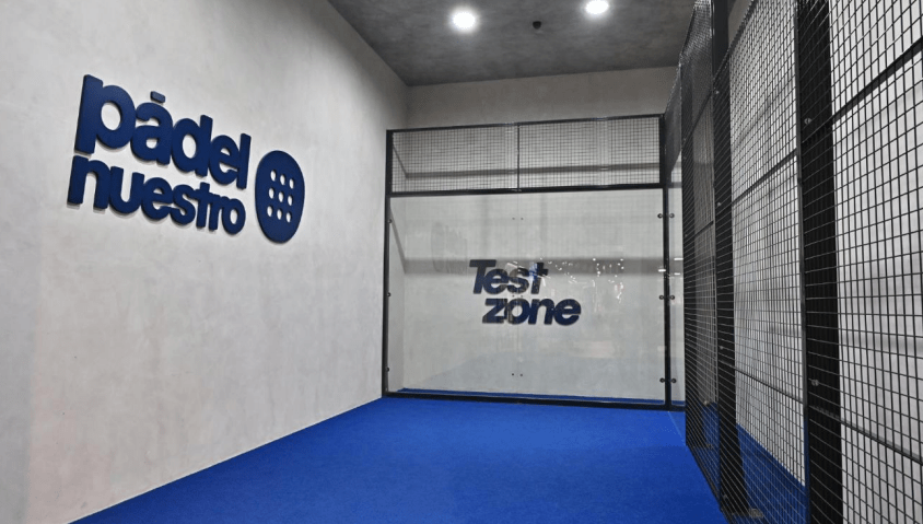 Pādel Nuestro revoluciona el retail deportivo con una experiencia inmersiva de realidad virtual en su Flagship Store de Madrid. Pādel Nuestro revoluciona el retail deportivo con una experiencia inmersiva de realidad virtual en su Flagship Store de Madrid.