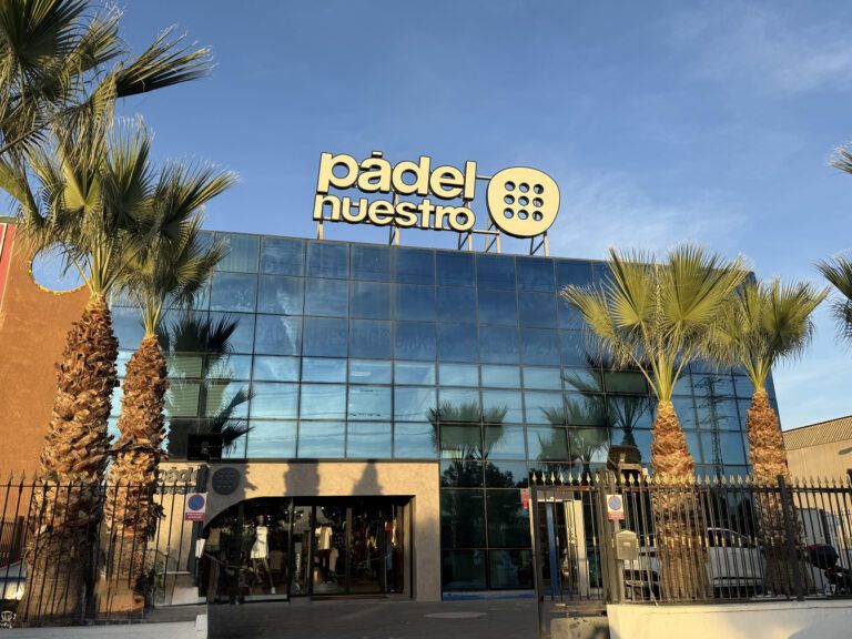 Pādel Nuestro presenta su nuevo claim global: “YOU ARE ONE OFUS”