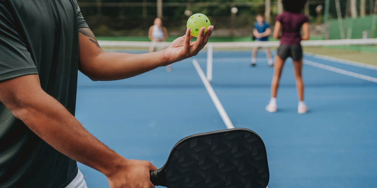 Palas de pickleball: analizamos cuánto cuestan frente a las de pádel